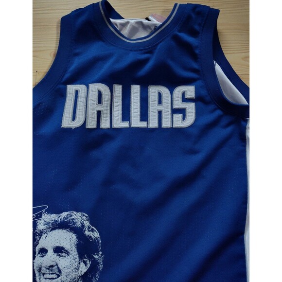 Majestic SEWN Dallas Mavericks #41 Dirk Nowitzki NBA Profile Jersey YTH 14/16 - Picture 7 of 8